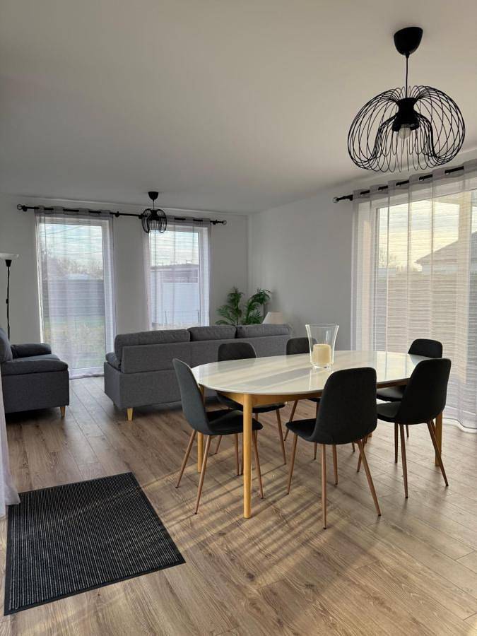 Location de vacances pour 5 personnes, avec terrasse à Groffliers