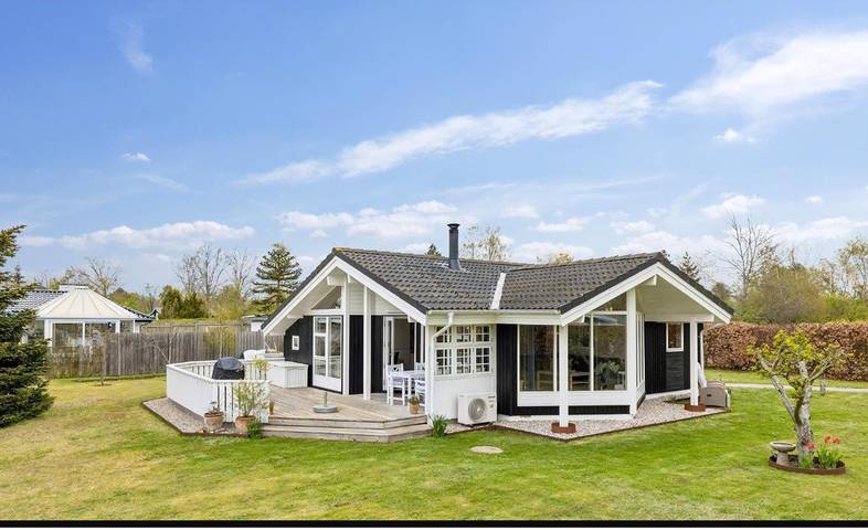 Ferienhaus für 5 Personen, mit Garten und Terrasse - 1