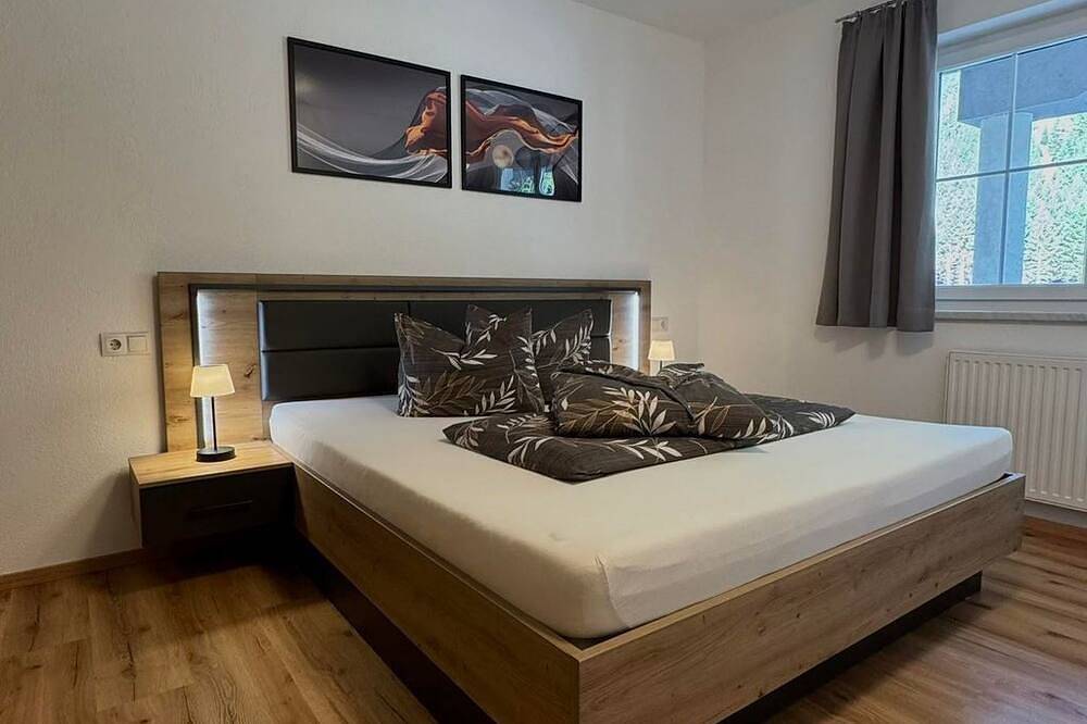 Ganze Wohnung, Ferienwohnung Höllrigl - Ferienwohnung in Kaunergrat, St. Leonhard im Pitztal