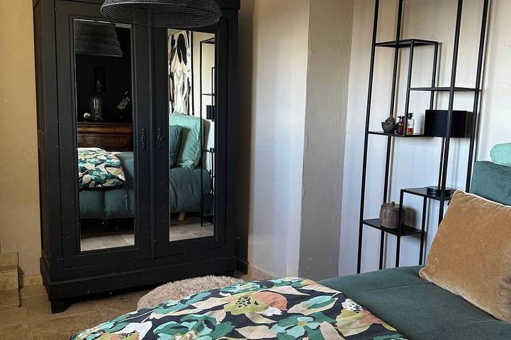 Rent house with garden two minutes walk from the village in Cabris, Mittelmeerküste (Frankreich)