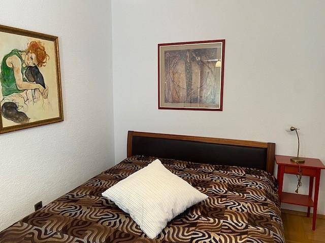 Ganze Wohnung, Wohnen im Atelier - Ferienwohnung in Walpersbach, Wiener Alpen in Niederösterreich