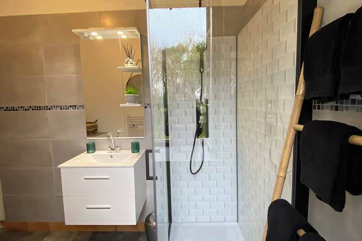 Location de vacances pour 4 personnes, avec jardin à Saint-Pierre-Langers - 4
