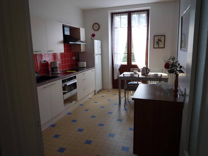 Gîte pour 4 personnes, avec jardin à Mouxy - 2