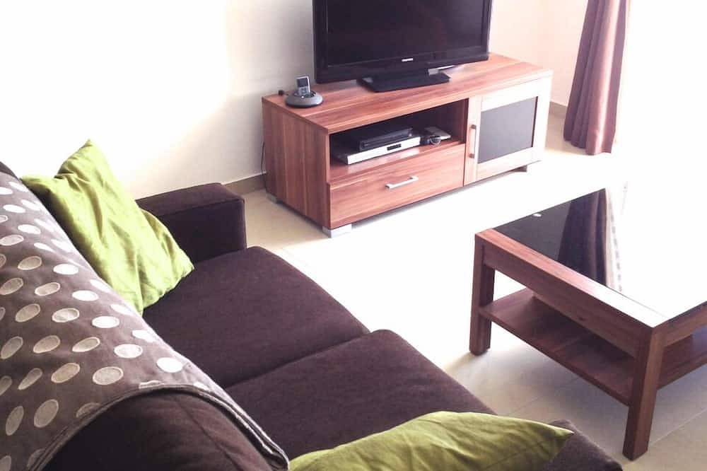 Ganze Wohnung, Exklusive 5-Sterne-Wohnung, zwei Pools, kostenloses Wlan in Peyia, Südzypern