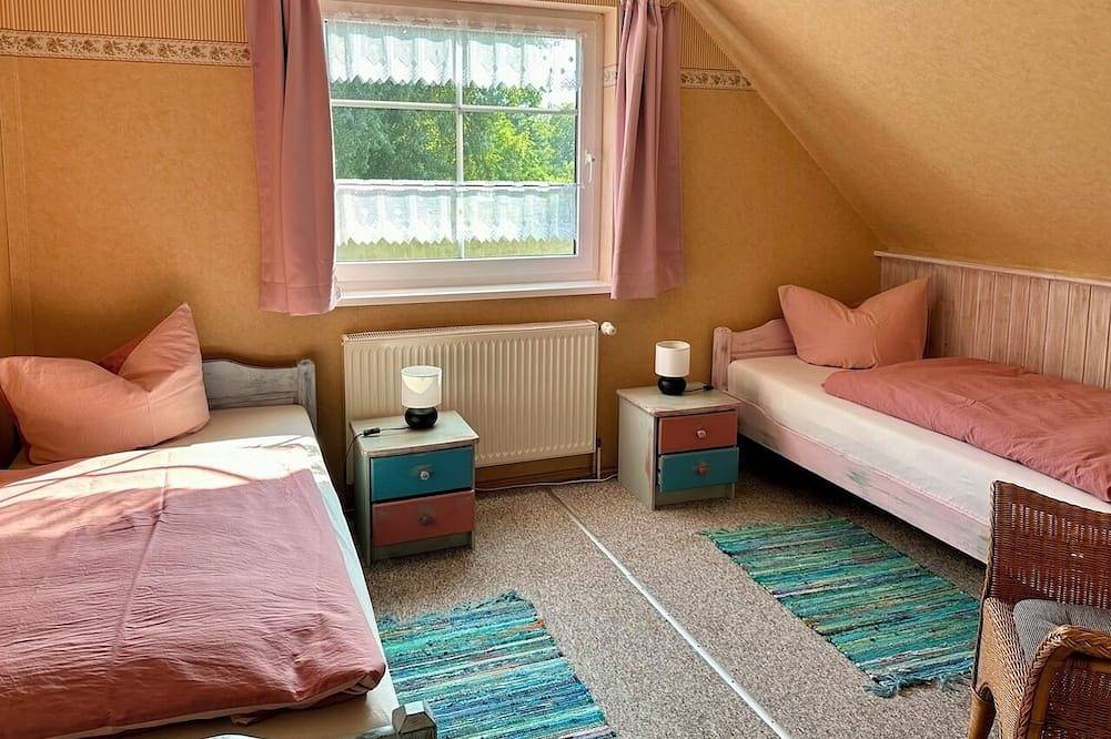 Ganze Wohnung, Wohnung Abendrot im Ferienhaus Zum Badestrand in Prieros, Heidesee