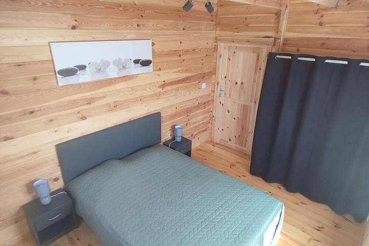 Gîte pour 5 personnes, avec sauna et jacuzzi ainsi que piscine et jardin à Montferrand-du-Périgord - 4