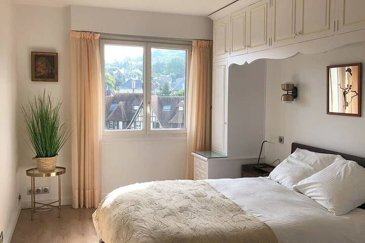 Gîte pour 4 personnes, avec balcon dans Office De Tourisme De Blonville Benerville Tourgeville - 2