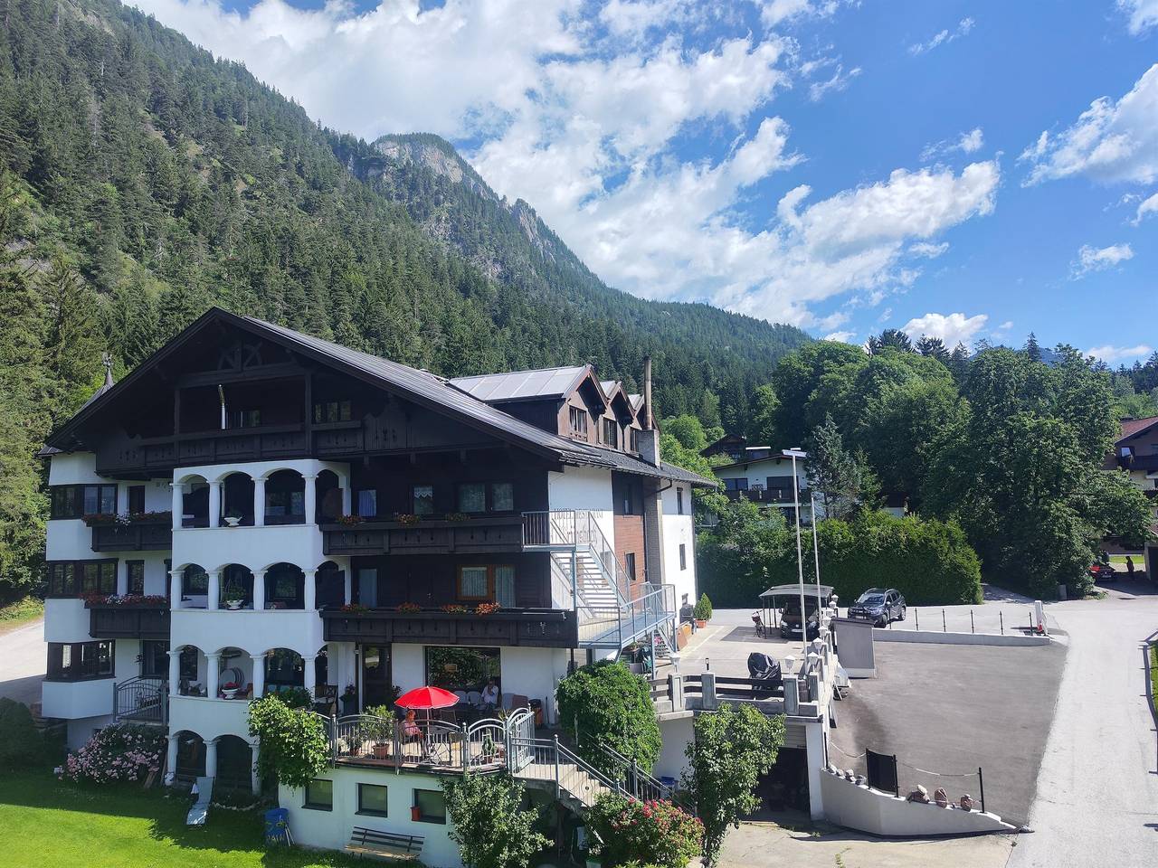Dreibettzimmer, Dusche, Wc, gartenseitig in Münster (Tirol), Kaisergebirge