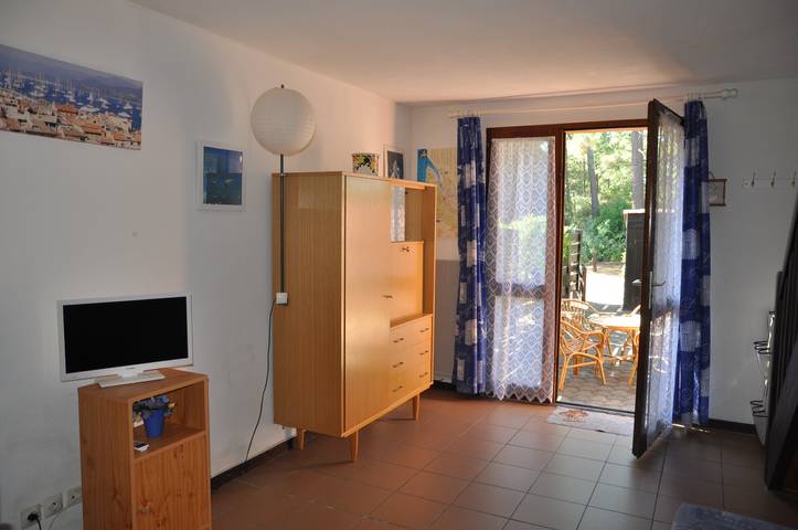 Location de vacances pour 4 personnes, avec terrasse dans Golf de la Méjanne - 4