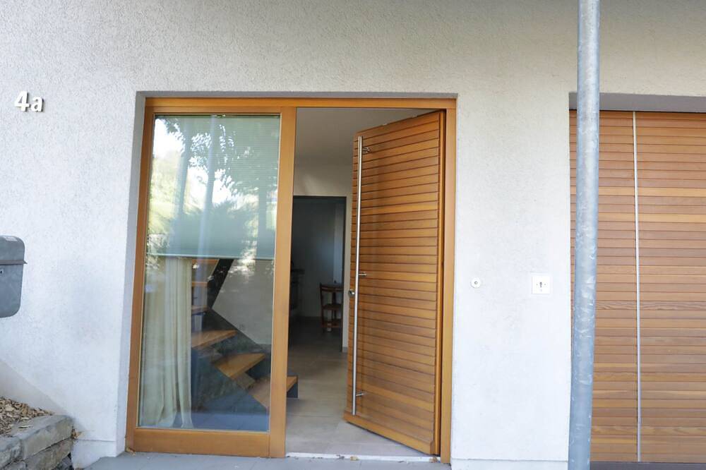 Ganze Wohnung, Moderne Atelierwohnung, möbliert, 50m², Lemgo/Brake in Lemgo, Kreis Lippe