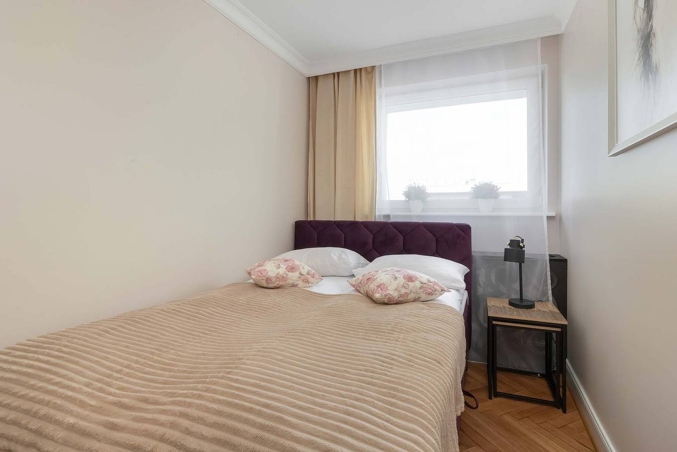 Entire apartment, Władysława Iv 32 Gdynia | Three Bedroom Apartment in City Center with Desk in Gdynia, Tricity