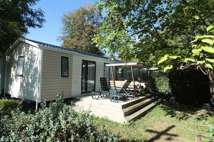 Mobil home pour 6 personnes à Belmont-Tramonet