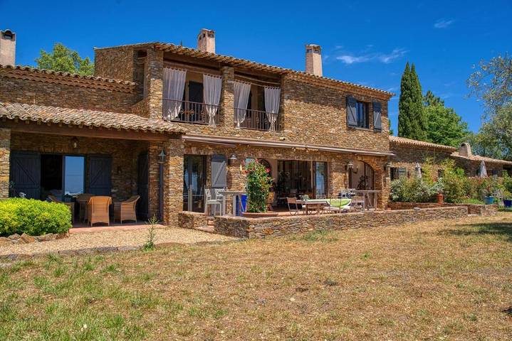 Chambre d’hôte pour 2 personnes, avec Terrasse et Jardin ainsi que Piscine et Sauna à La Garde-Freinet - 2