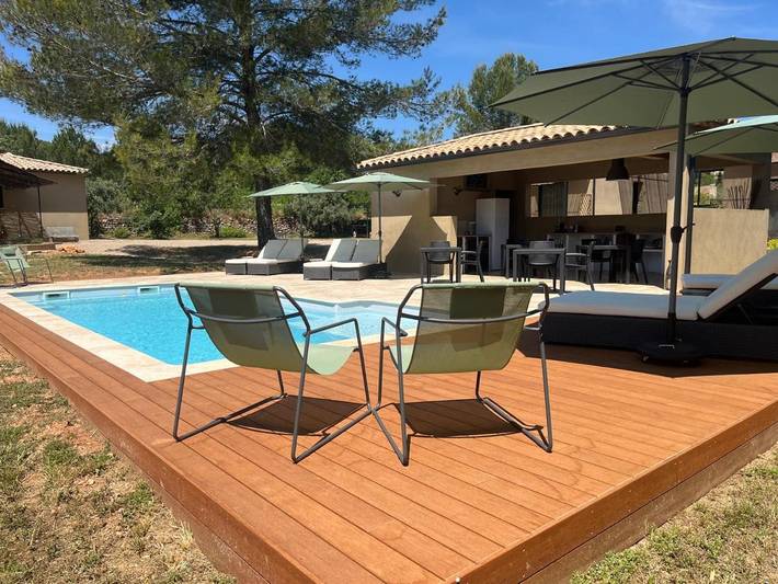 Chambre d’hôte pour 2 personnes, avec piscine et vue ainsi que jardin et balcon à Cotignac - 3