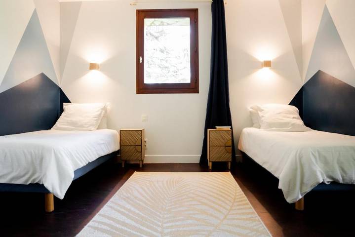 Maison de campagne pour 12 personnes, avec terrasse et jardin à Sainte-Colome - 4