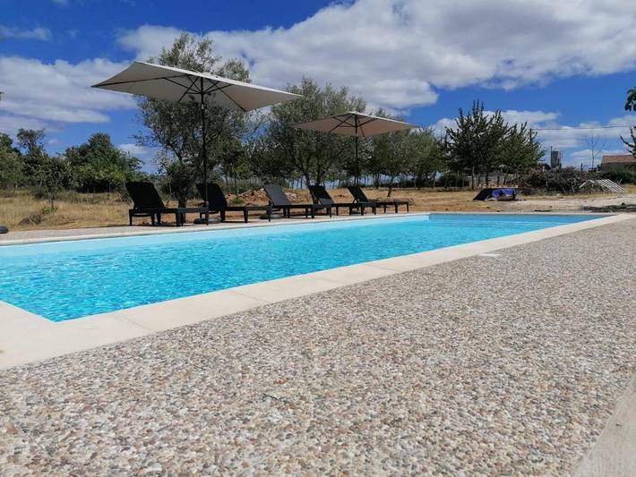 Location de vacances pour 10 personnes, avec jardin ainsi que piscine et vue dans Mogadouro