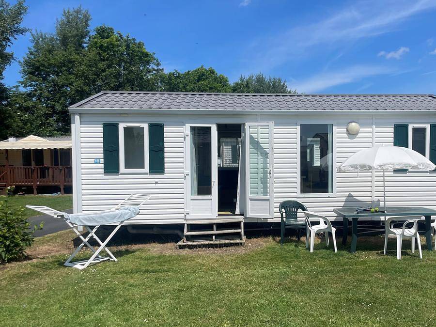 Camping Le Fanal - Mobilheim 4 personen - Convivial - 31m² - 2 Zimmer (für 4 Erwachsene und 1 Kind -12 Jahre) in Saint-Benoît-de-l'Aure, Bayeux und Umgebung