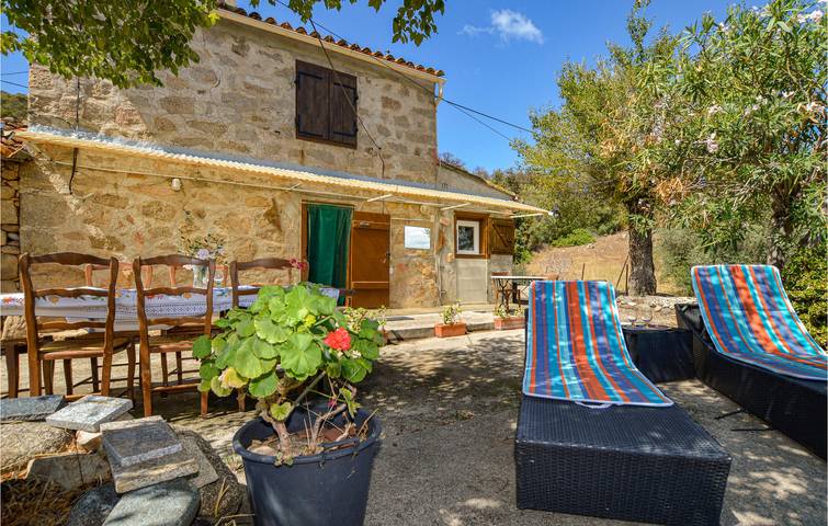 Ferienhaus für 4 Personen, mit Terrasse und Garten, mit Haustier auf Korsika - 2