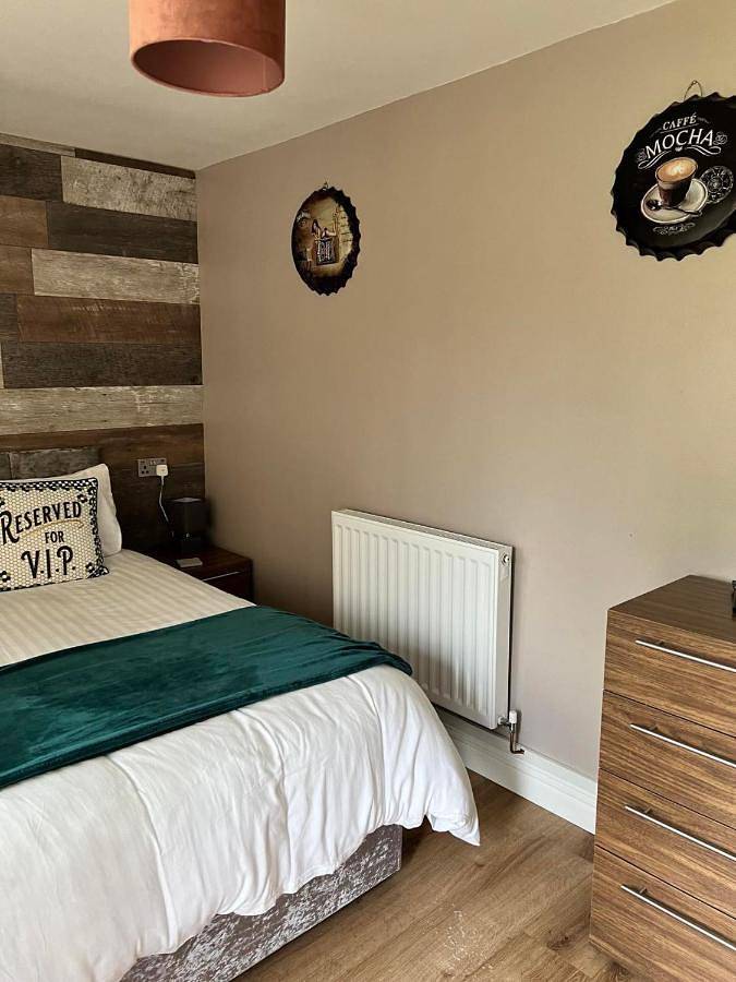 Double Room with Private Bathroom in Isle of Anglesey