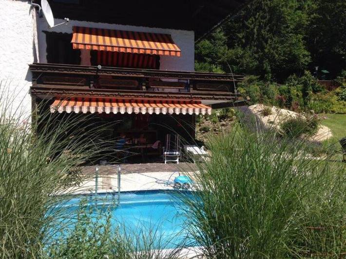 Vakantiehuis voor 10 personen, with Balkon and Terras as well as Tuin and Zwembad in Hinterstoder