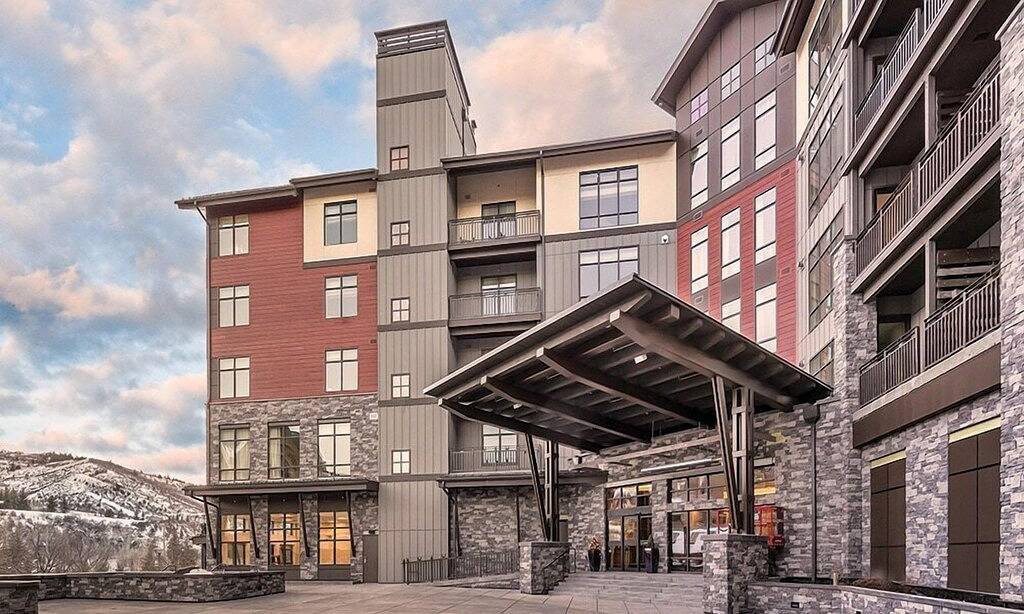 Ganze Wohnung, Wyndham Resort @ Avon | King Bed Studio w/ Balcony in Avon, Beaver Creek