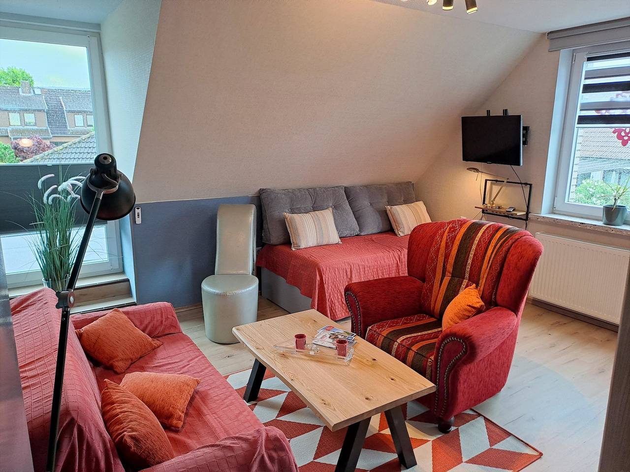 Hel lejlighed, Apartment 'Fewo-basche' with Balcony and Wi-Fi in Barsinghausen, Region Hannover