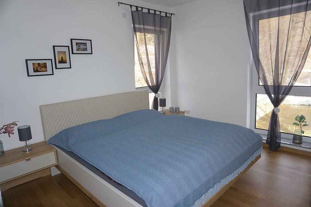Ganze Wohnung, Ferienwohnung am Waldrand mit Telefon und Internet in Tabarz, Rennsteig