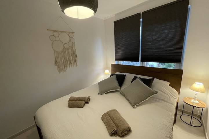 Appartement entier, Zen apartment integrated into its wellness center in Namur, Région de Namur