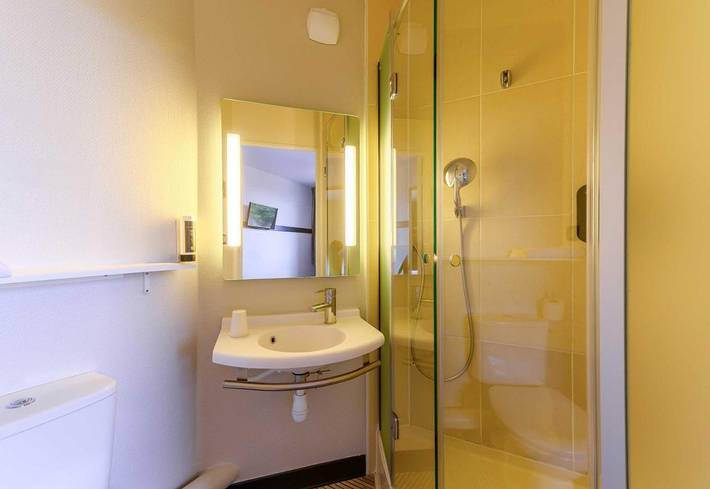 Hôtel pour 4 personnes, avec jardin, animaux acceptés à Bussy-Saint-Georges - 3