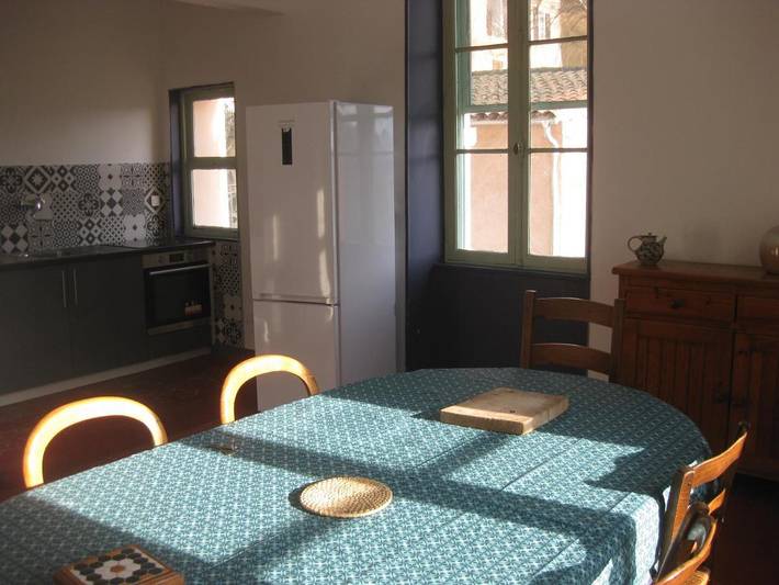 Gîte pour 7 personnes, avec balcon et vue, animaux acceptés à Sausses