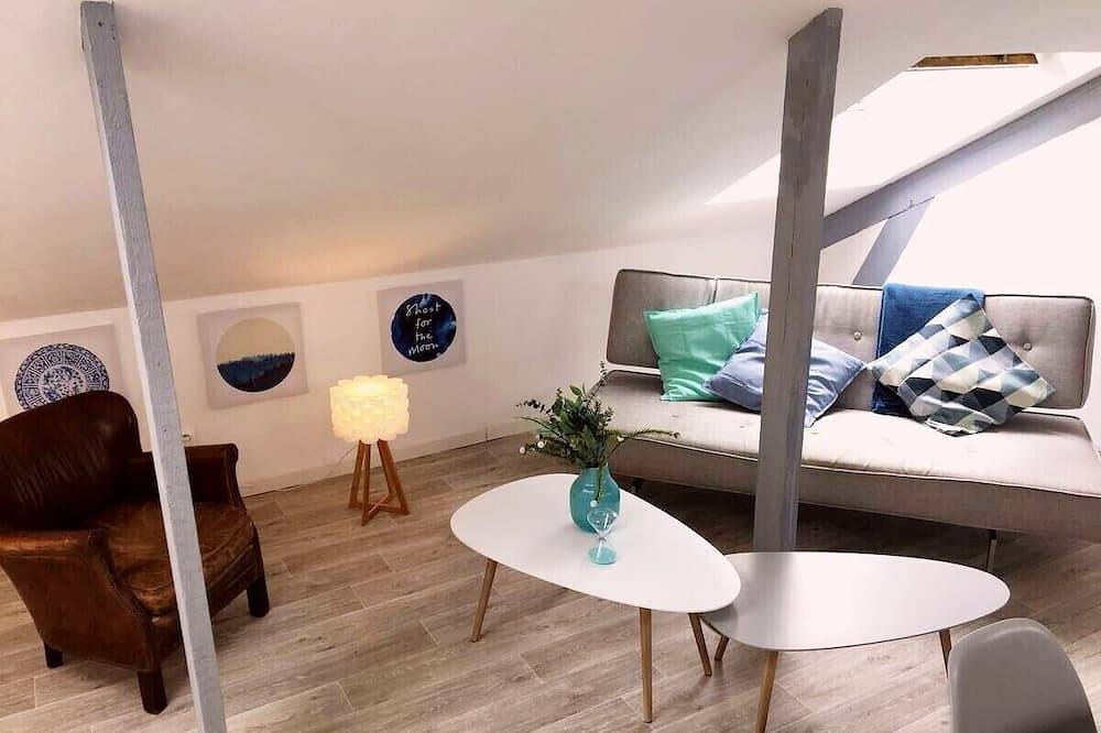 Appartement entier, Appartement-loft de charme, refait à neuf Modifier in Saint-Herblain, Région de Nantes