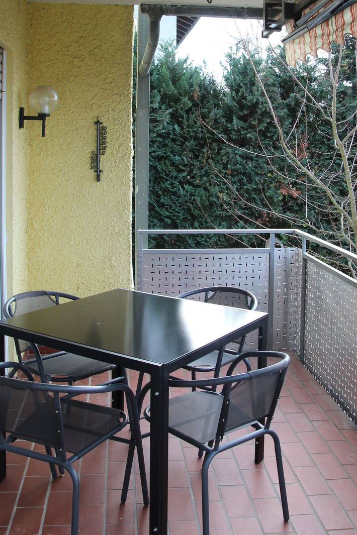 Ferienwohnung für 4 Personen, mit Balkon in Weinheim - 2