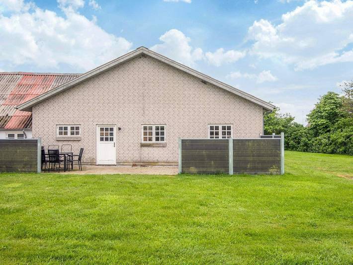 Location de vacances pour 6 personnes, avec Jardin à Ribe