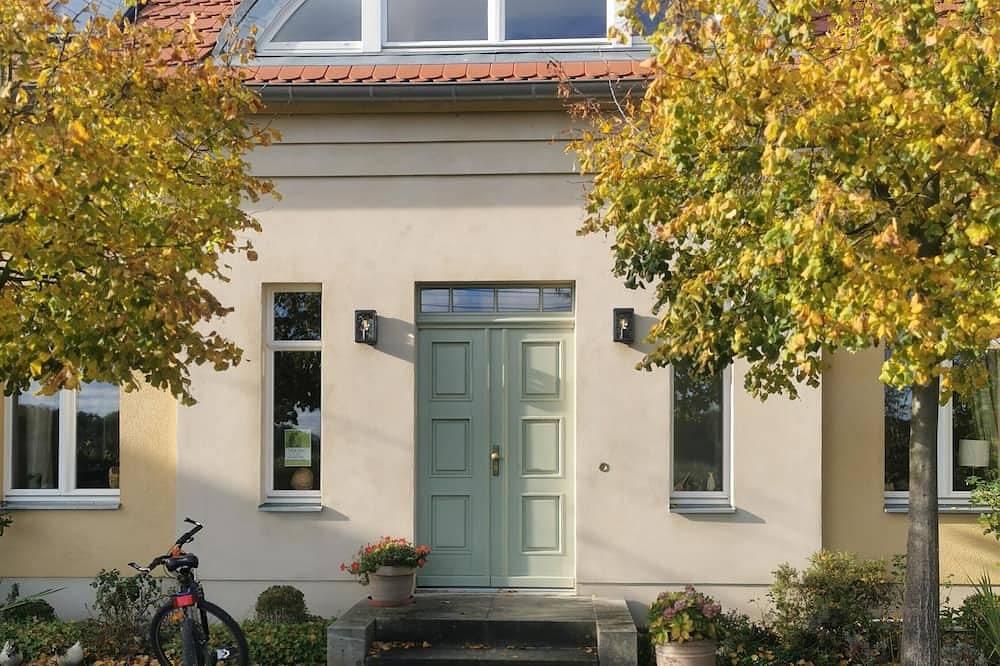Ganze Wohnung, Maisonette Apartment im historischen Paretz bei Potsdam / Berlin, Wlan in Ketzin, Havelland