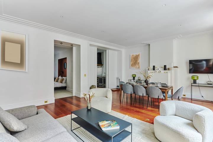 Holiday rental for 8 people, child-friendly in Paris