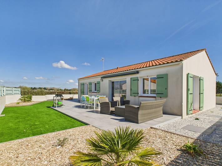 Location de vacances pour 6 personnes, avec Terrasse et Jardin dans Plage des Mouettes