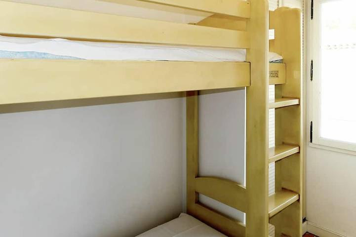 Location de vacances pour 10 personnes, avec balcon/terrasse ainsi que piscine et terrasse, animaux acceptés dans Domaine de Fayence - 2