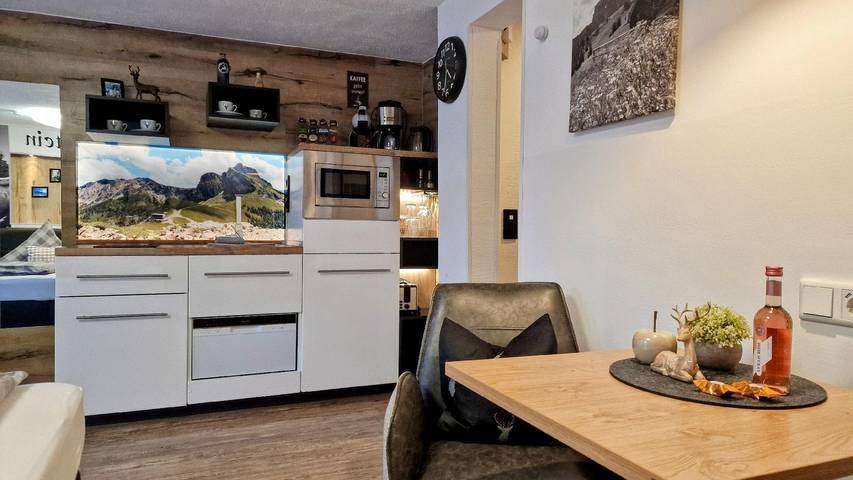 Ferienwohnung für 2 Personen, mit Garten und Balkon in Pfronten