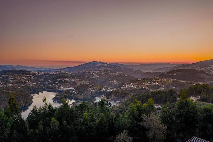 Apartamento de férias para 2 pessoas, com Varanda e Jacuzzi e ainda Terraço and Jardim em Castelo de Paiva