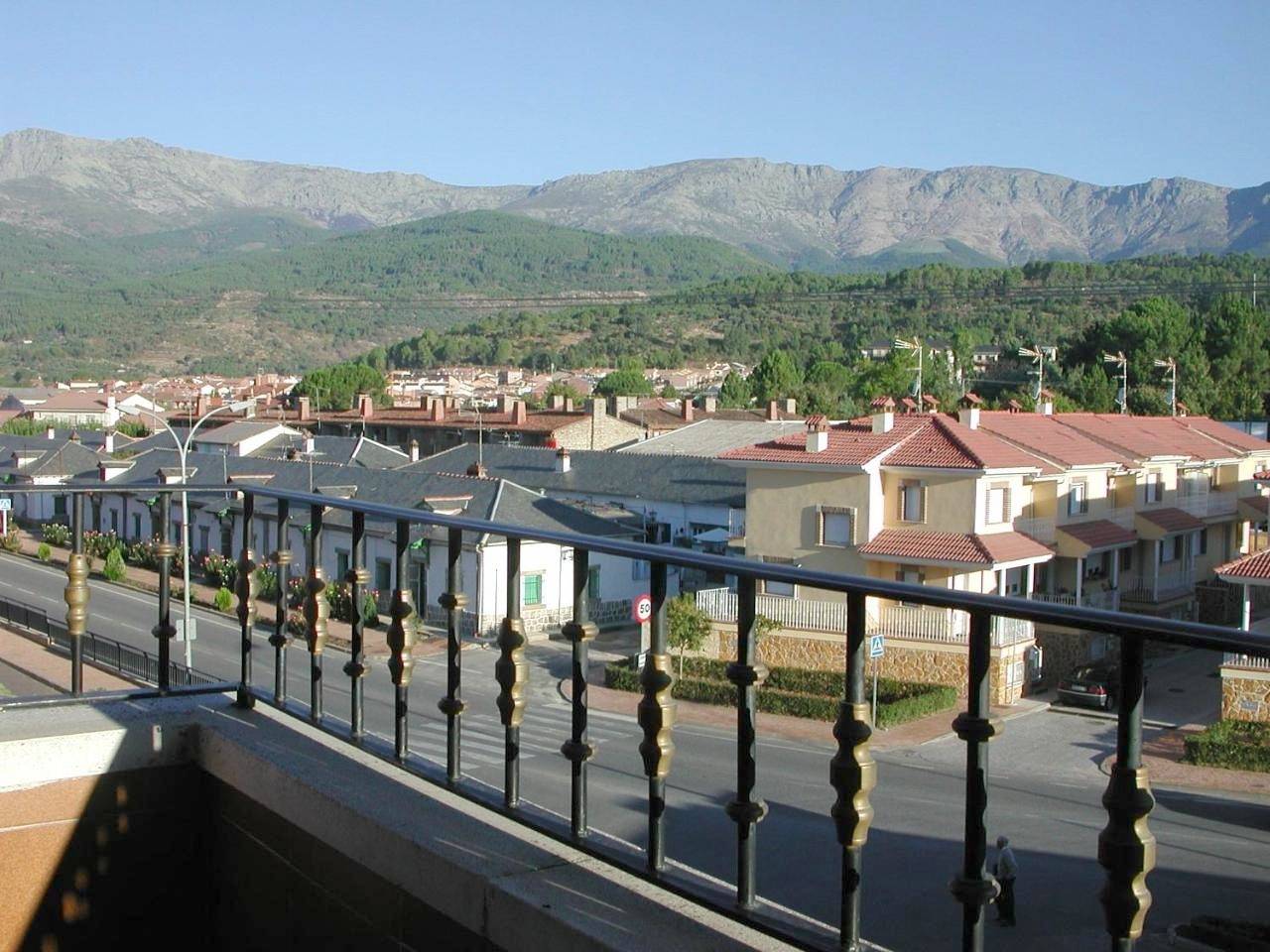Hostal Avenida in Arenas de San Pedro, Valle del Tiétar