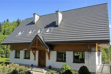 Ferienhaus für 8 Personen, mit Pool und Balkon sowie Sauna und Garten, mit Haustier in Schlesien