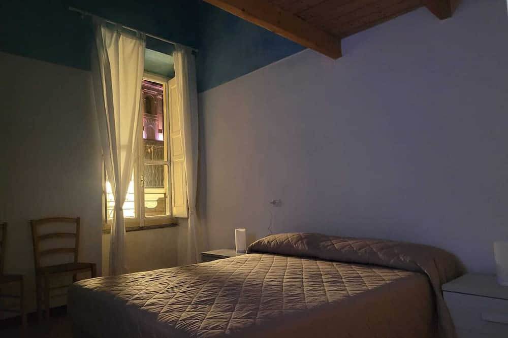 Apartamento entero, Cozy and spacious a few meters from the sea in Loano, Riviera di Ponente