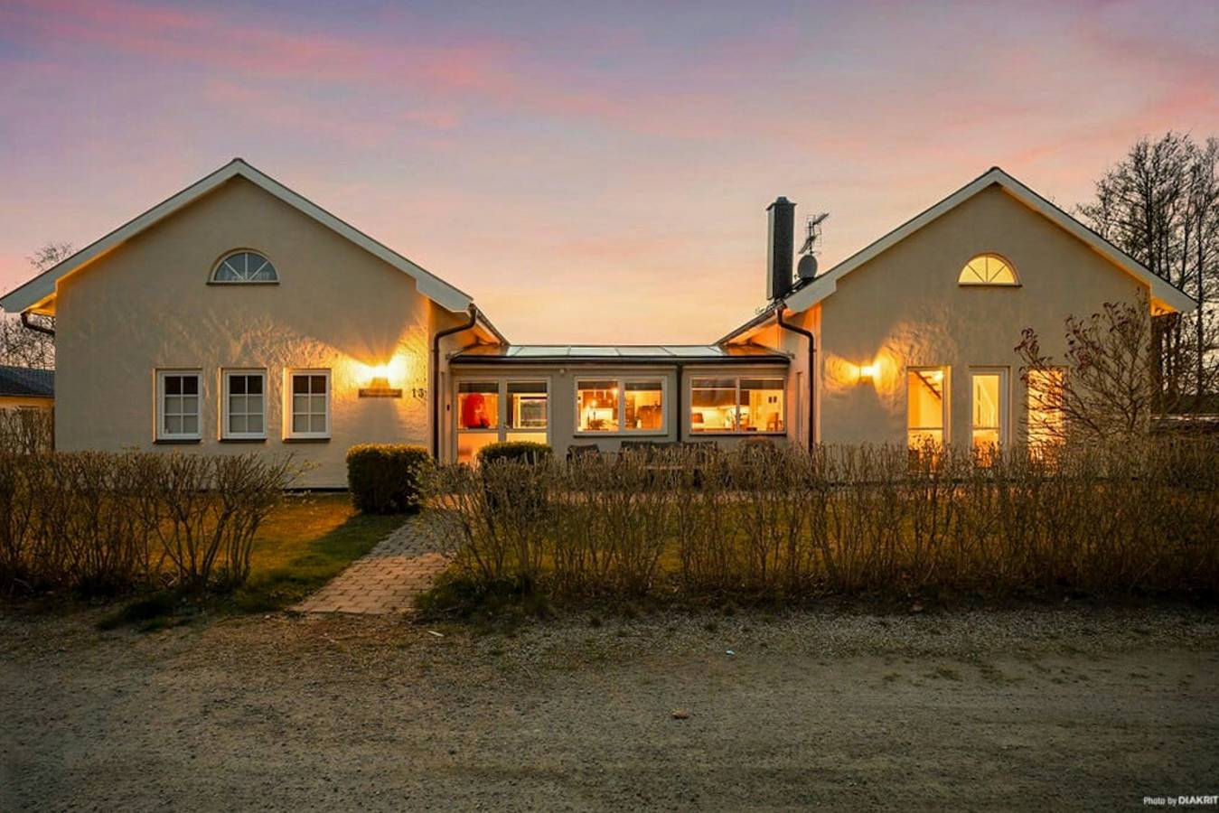 Semesterhus vid stranden i Kyhlstrand in Österlen