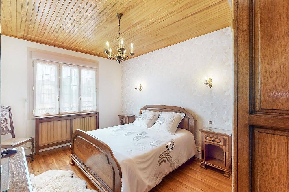 Traumhaftes Haus mit 3 Schlafzimmern in Riantec in Riantec, Côte des Mégalithes