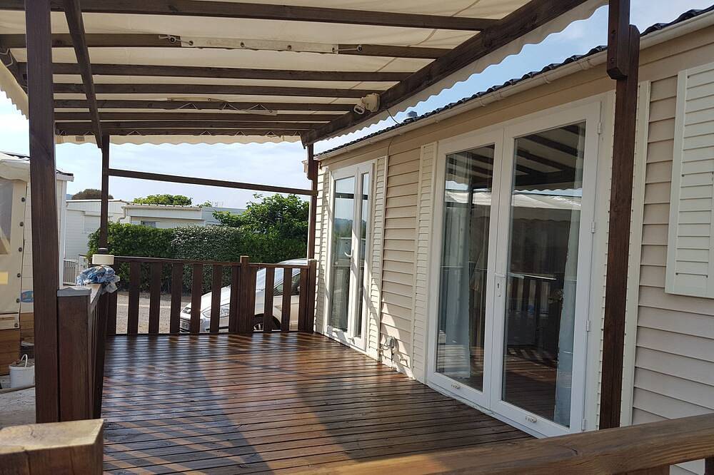 Mobil-home 3 chambres à 50m de la plage in Gruissan (Ville), Gruissan