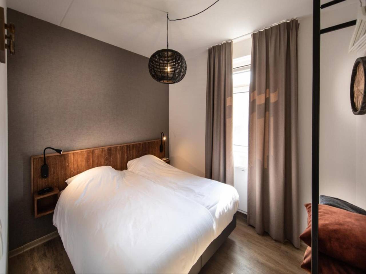 Luxe 12p villa in Thorn in Thorn, Limburg
