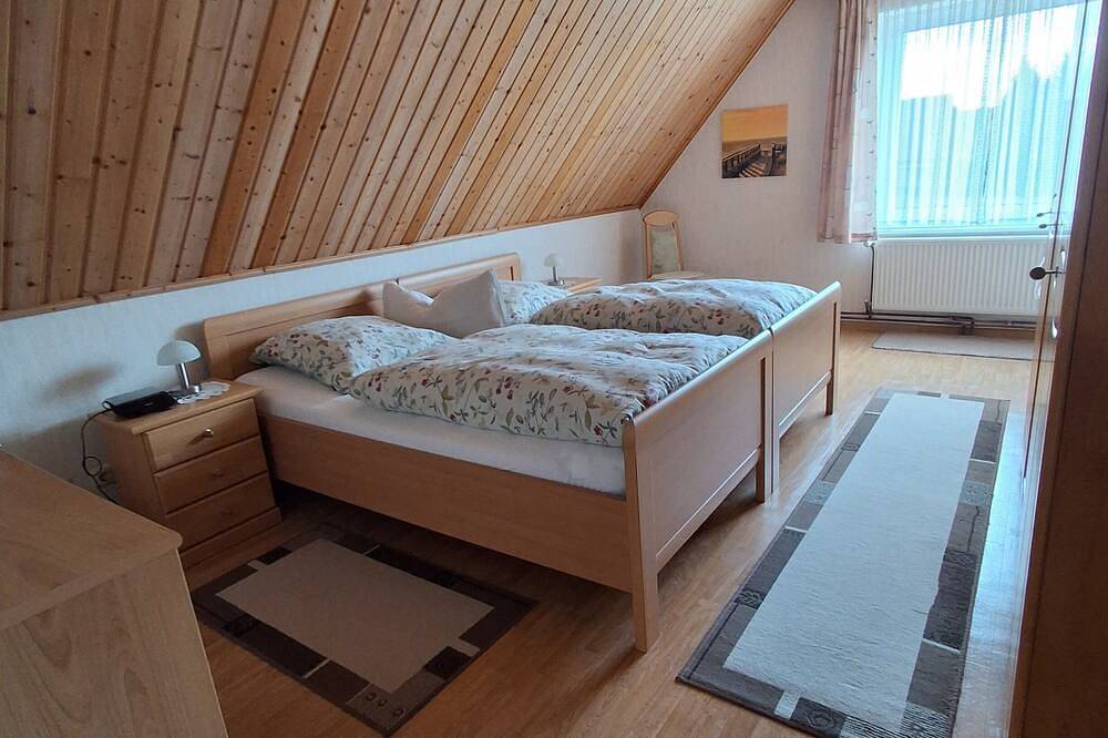 Ganze Wohnung, Gemütliche, ruhige Fewo (65 qm) im Zentrum Großefehn, mitten in Ostfriesland. in Großefehn, Landkreis Aurich