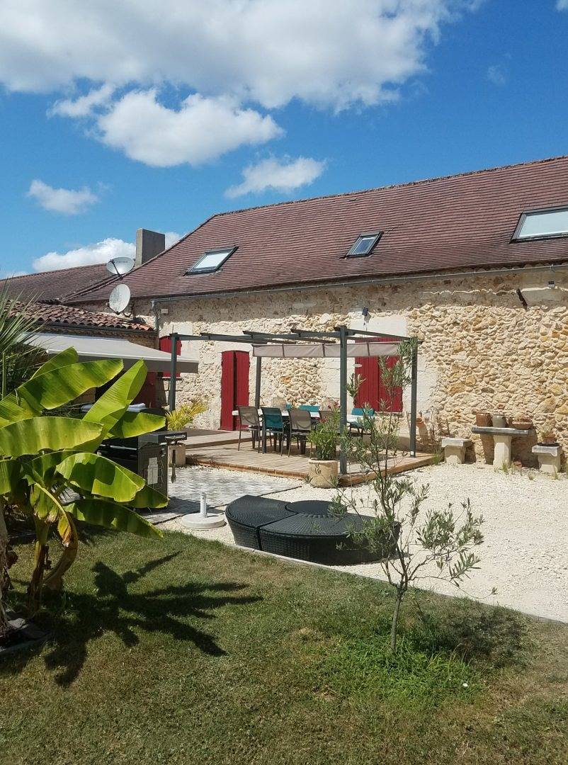 Le Clau des Cerisiers au cœur du Périgord (Pourpre) in Saint-Jean-d'Estissac, Périgord Pourpre