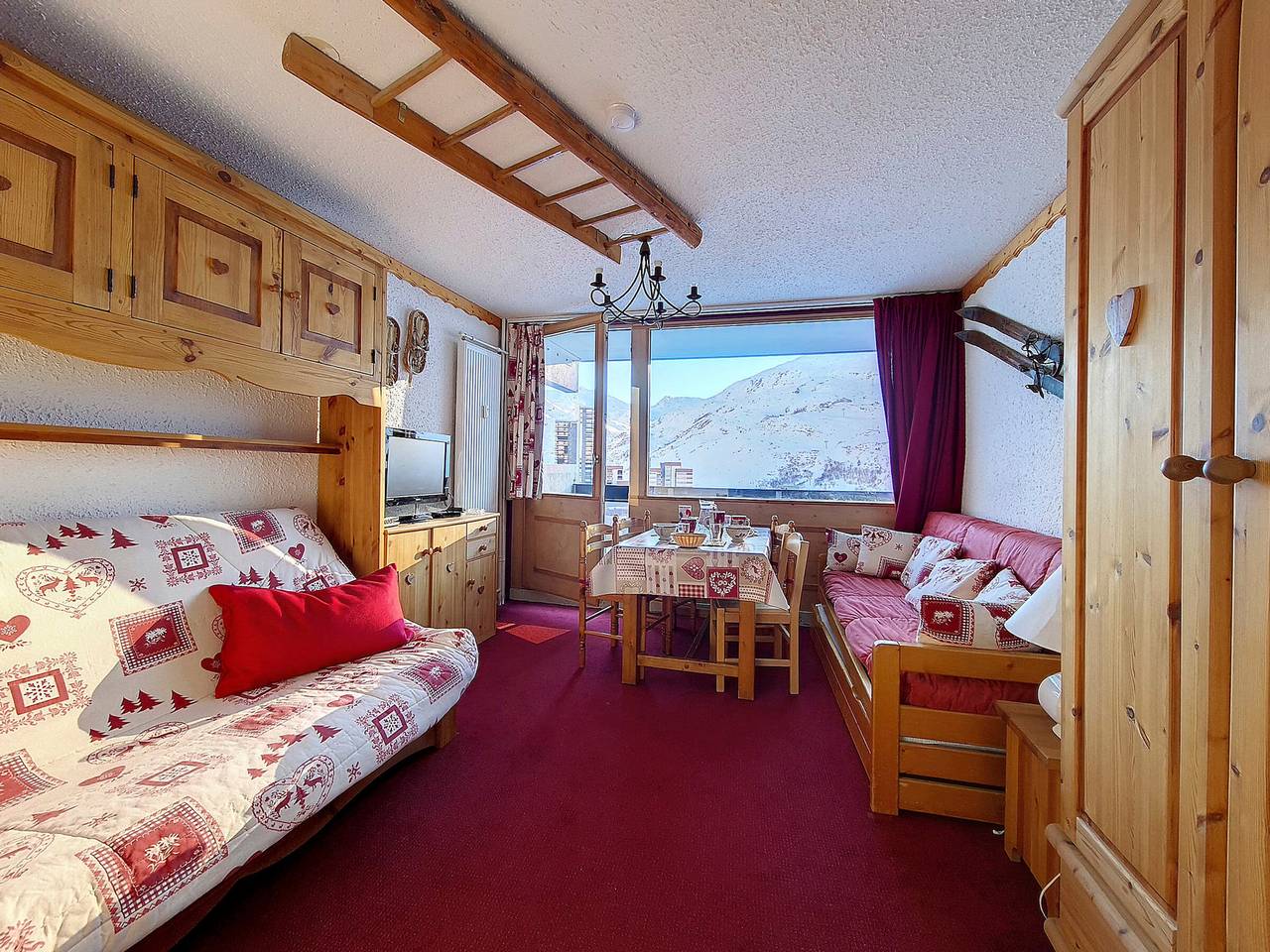Estudio entero, Estudio luminoso al pie de pistas con balcón in Les Menuires, Saint-Martin-de-Belleville