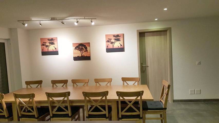 Gîte pour 16 personnes, avec vue sur le lac ainsi que terrasse et vue, animaux acceptés à Spiez - 2